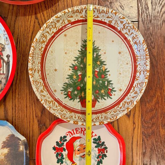 VTG Christmas 5 Metal Serving Trays Plates Round Rectangle Cookies Santa Holiday - Picture 10 of 13